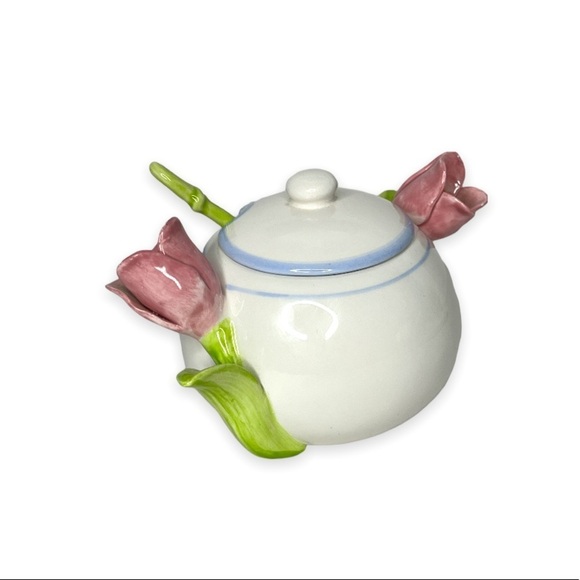 Avon Elegant 3D Tulip Sugar Bowl and Spoon with Lid - Picture 2 of 7